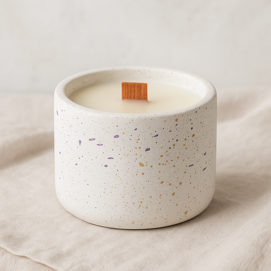 Lakeshore Lilacs & Lemon Candle